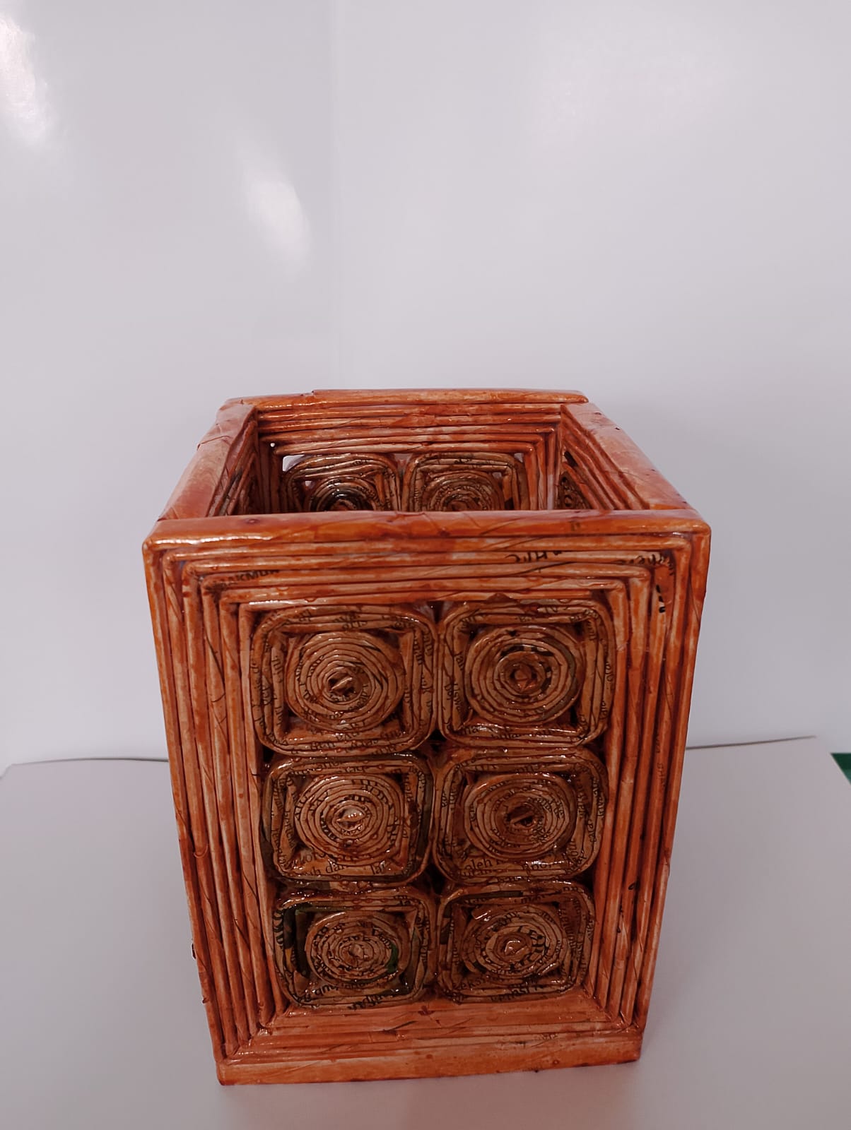 Kotak pensil serbaguna